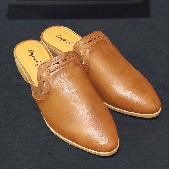 Qupid | Shoes | Qupid Tuxedo5x Cognac 